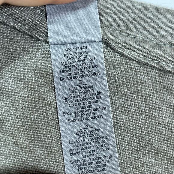 Next Level, Mom Mode Graphic T-Shirt. Size Large. In excellent condition! - Picture 3 of 5